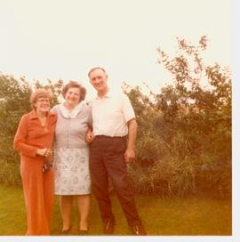 Eleanor McKay, Vesta and Harold Tuxford at Wooton Dale, 1979