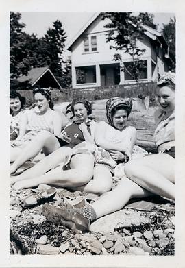 Potential Ziggfields, Summer, Sand and Sun, 1940