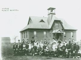 Maple Public School, n.d.